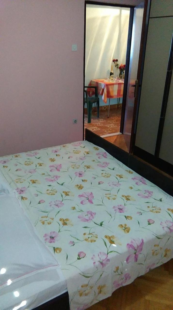 Apartments Vini Trogir Kültér fotó